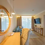 Szerokie Wody Sea & 4* Устка