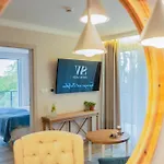 Szerokie Wody Sea & Отель Устка