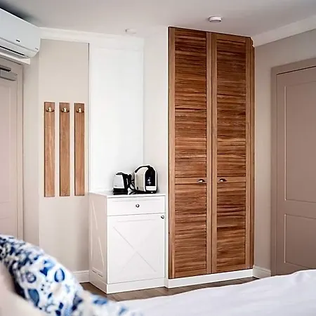 מלון Szerokie Wody Sea & אוסטקה