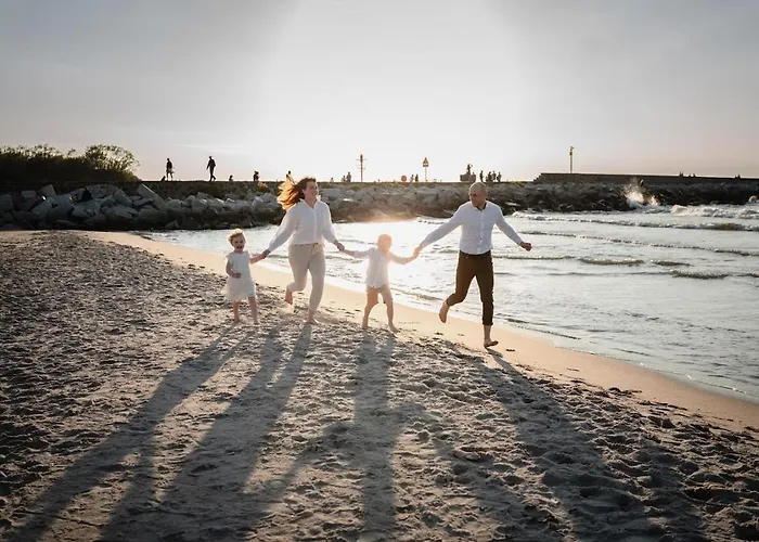 Szerokie Wody Sea & 우스트카