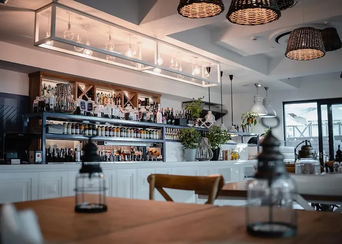 Szerokie Wody Sea & Hotel 4*