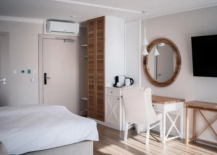 Hotel Szerokie Wody Sea &